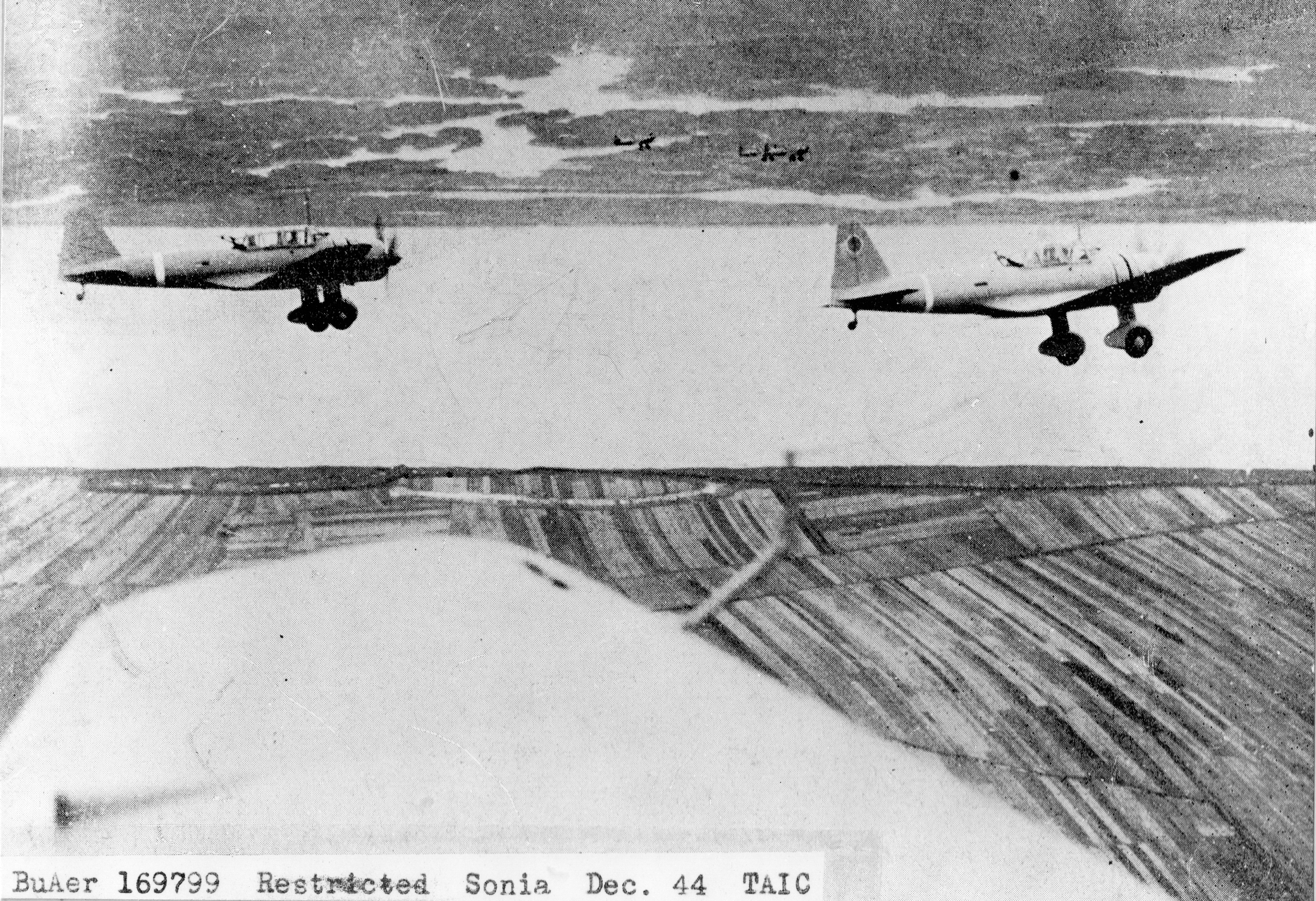 Type 99 (Sonia) attack bombers were frequently misidentified as navy Val dive bombers