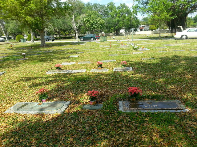 Walter Wyatts Grave Site